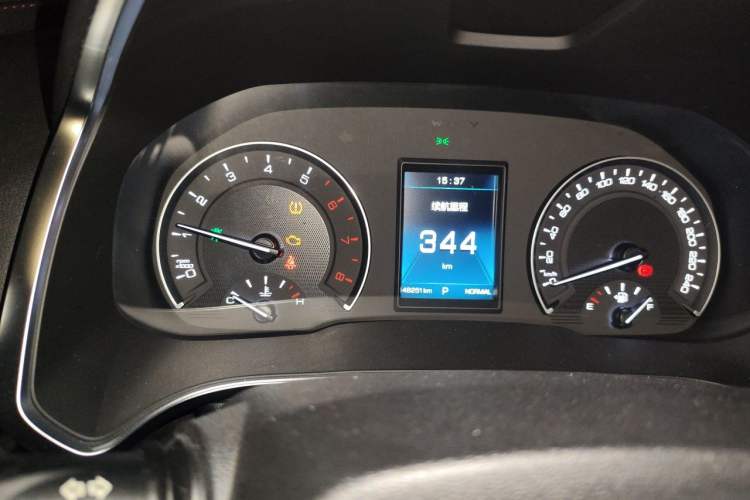 Used Wey VV5 2017 2.0T Ultra-Luxury Version Instrument Cluster