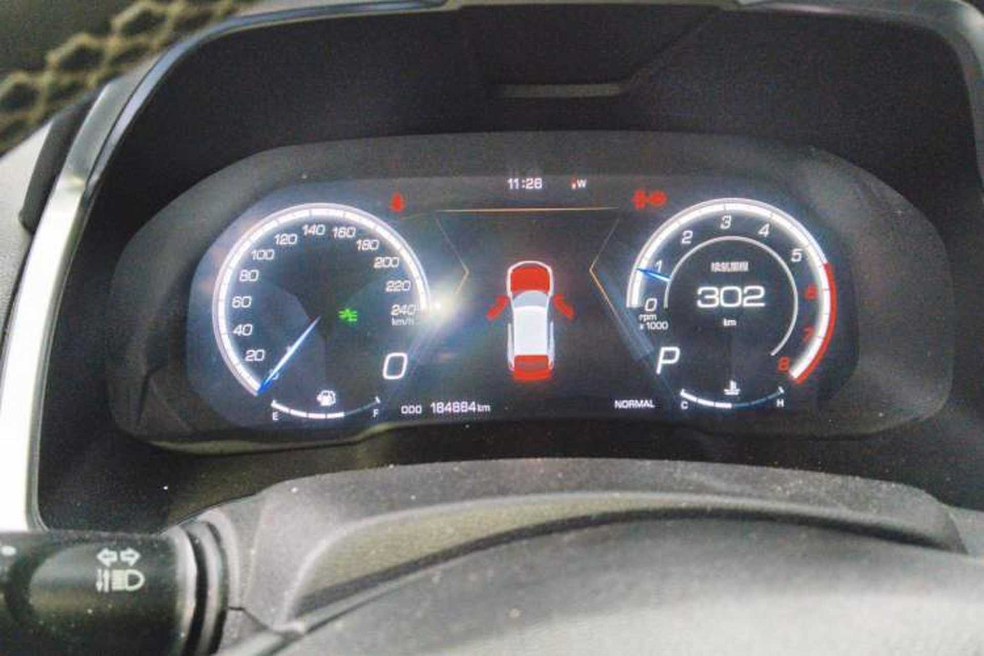 Used Wey VV5 2017 2.0T Flagship Edition Instrument Cluster