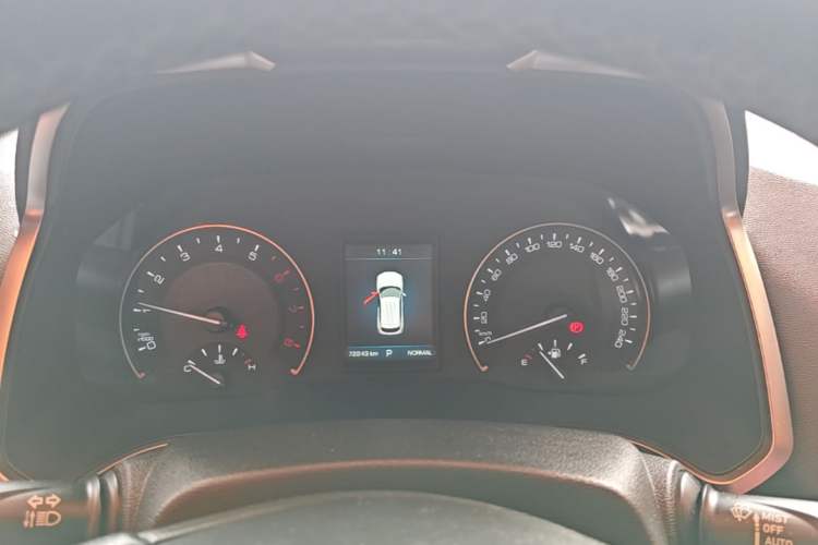 Used Wey VV5 2017 2.0T Ultra-Luxury Version Instrument Cluster