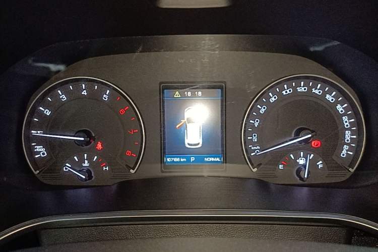 Used Wey VV5 2017 2.0T Ultra-Luxury Version Instrument Cluster