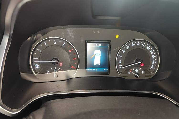 Used Wey VV5 2017 2.0T Ultra-Luxury Version Instrument Cluster