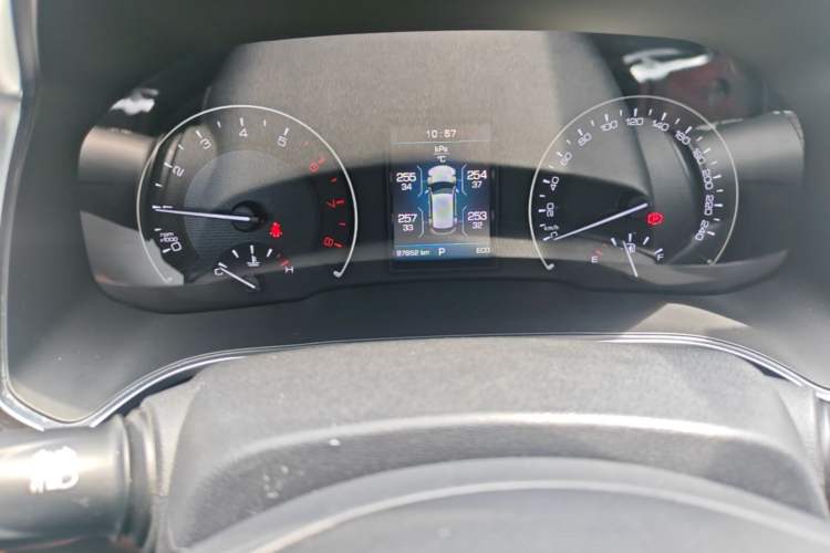 Used Wey VV5 2017 2.0T Ultra-Luxury Version Instrument Cluster