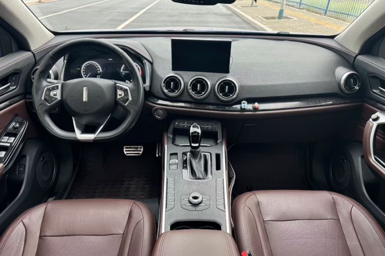 Used Wey VV5 2017 2.0T Flagship Edition Interior 2