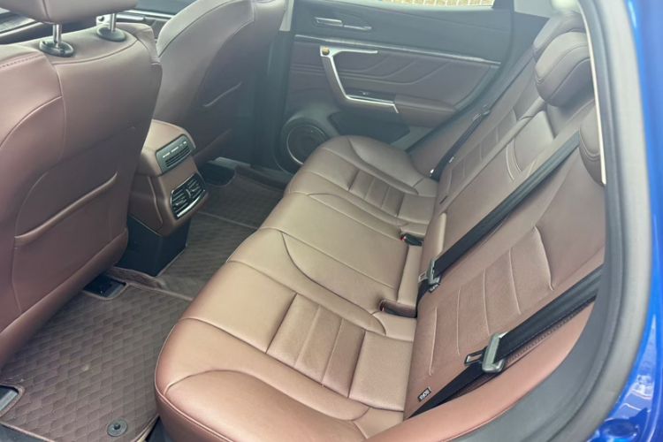 Used Wey VV5 2017 2.0T Flagship Edition Interior 3