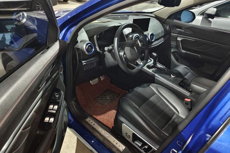 Used Wey VV5 2017 2.0T Flagship Edition Interior 5