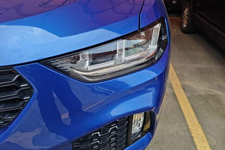 Used Wey VV5 2017 2.0T Ultra-Luxury Version Left Front Headlight