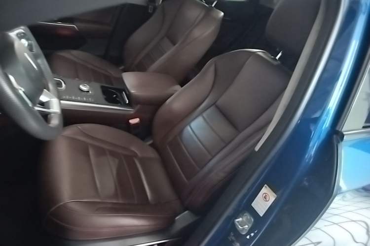 Used Wey VV5 2017 2.0T Ultra-Luxury Version Left Front Seat