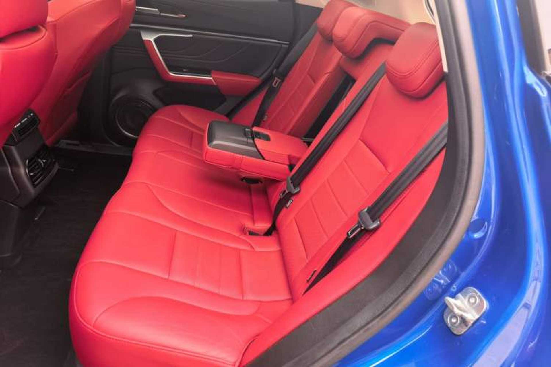 Used Wey VV5 2017 2.0T Ultra-Luxury Version Left Rear Seat