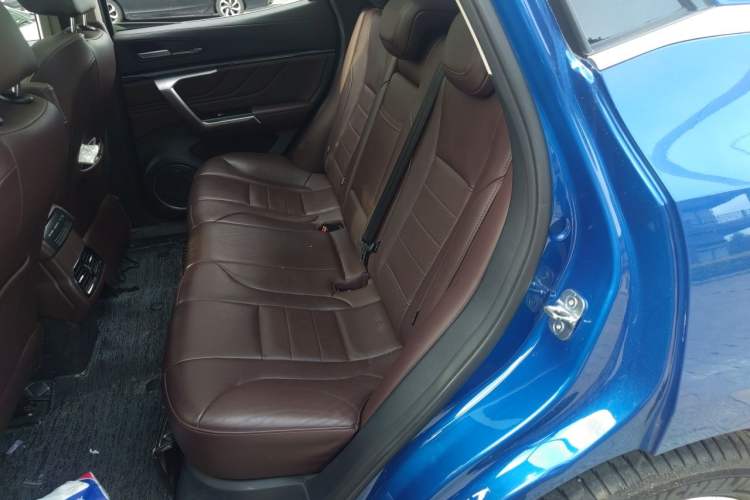 Used Wey VV5 2017 2.0T Ultra-Luxury Version Left Rear Seat
