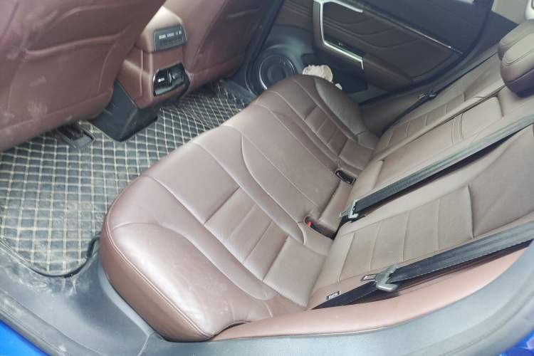 Used Wey VV5 2017 2.0T Flagship Edition Left Rear Seat