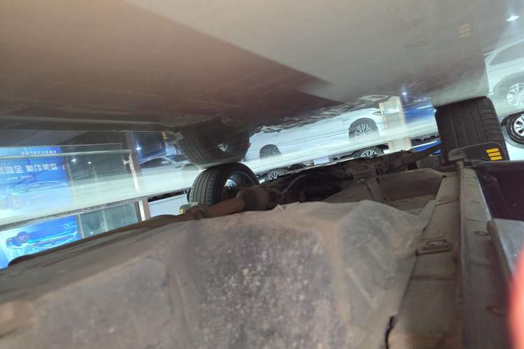 Used Wey VV5 2017 2.0T Flagship Edition Left Side Sill