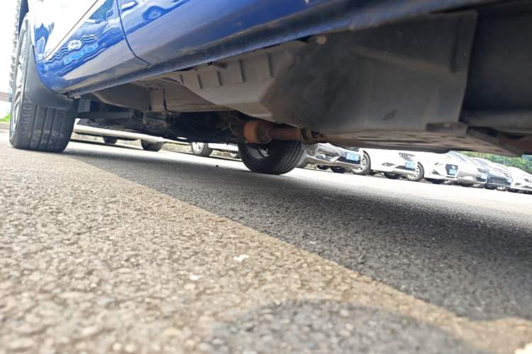 Used Wey VV5 2017 2.0T Ultra-Luxury Version Left Side Sill
