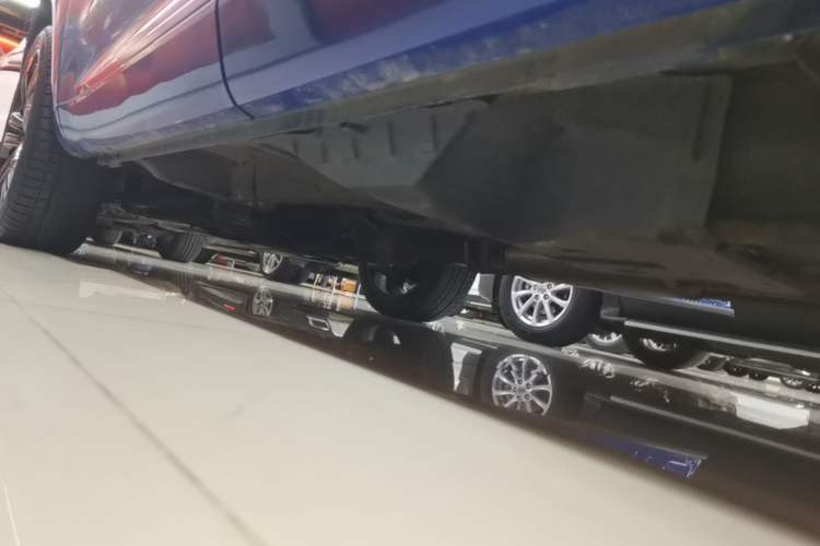 Used Wey VV5 2017 2.0T Flagship Edition Left Side Sill