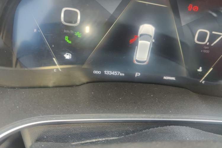 Used Wey VV5 2017 2.0T Flagship Edition Odometer Close Up