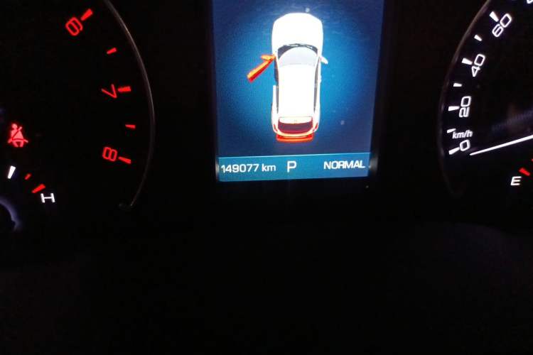 Used Wey VV5 2017 2.0T Ultra-Luxury Version Odometer Close Up