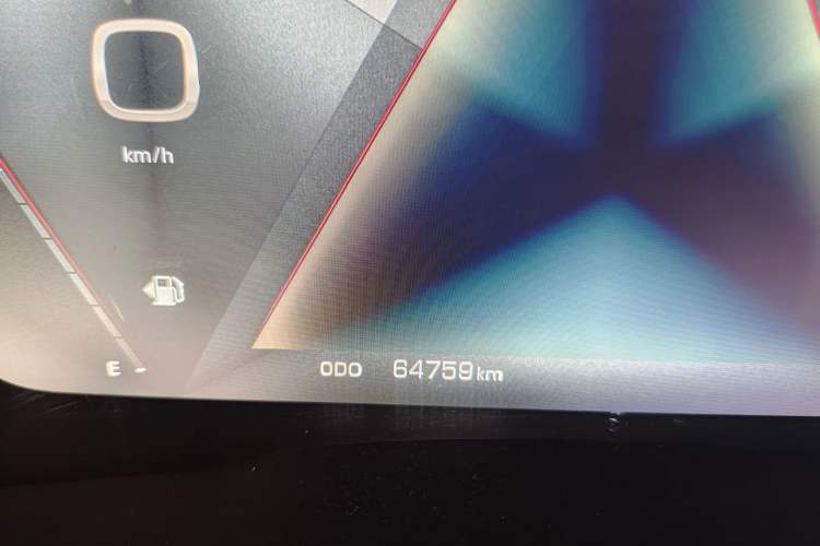 Used Wey VV5 2017 2.0T Flagship Edition Odometer Close Up