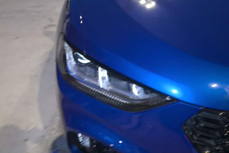 Used Wey VV5 2017 2.0T Flagship Edition Right Front Headlight