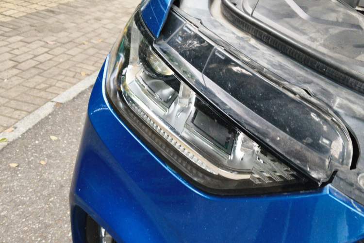 Used Wey VV5 2017 2.0T Flagship Edition Right Front Headlight