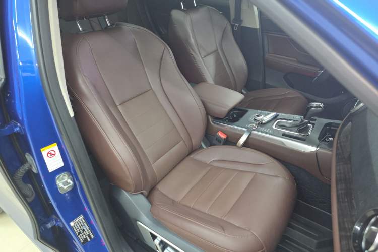 Used Wey VV5 2017 2.0T Flagship Edition Right Front Seat