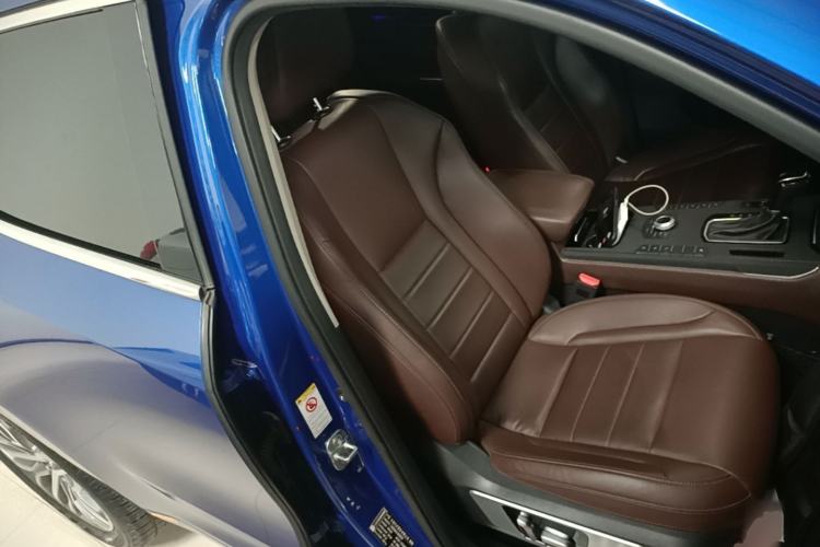 Used Wey VV5 2017 2.0T Ultra-Luxury Version Right Front Seat