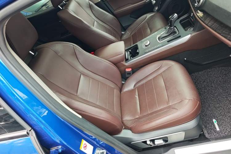 Used Wey VV5 2017 2.0T Flagship Edition Right Front Seat