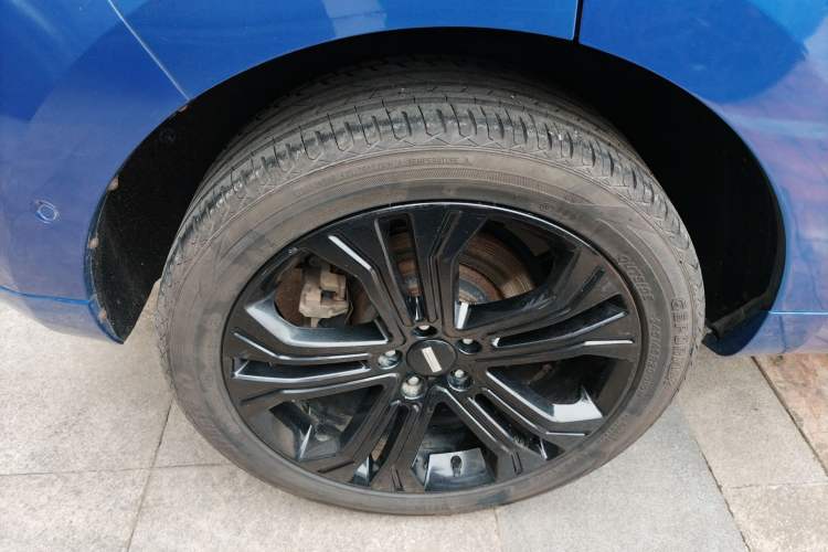 Used Wey VV5 2017 2.0T Flagship Edition Right Rear Wheel Hub
