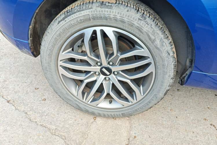 Used Wey VV5 2017 2.0T Ultra-Luxury Version Right Rear Wheel Hub