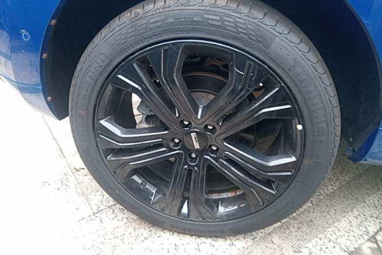 Used Wey VV5 2017 2.0T Flagship Edition Right Rear Wheel Hub