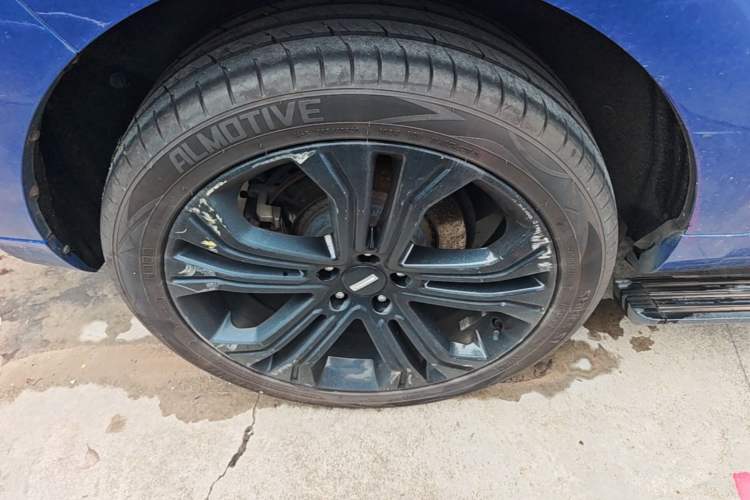 Used Wey VV5 2017 2.0T Flagship Edition Right Rear Wheel Hub