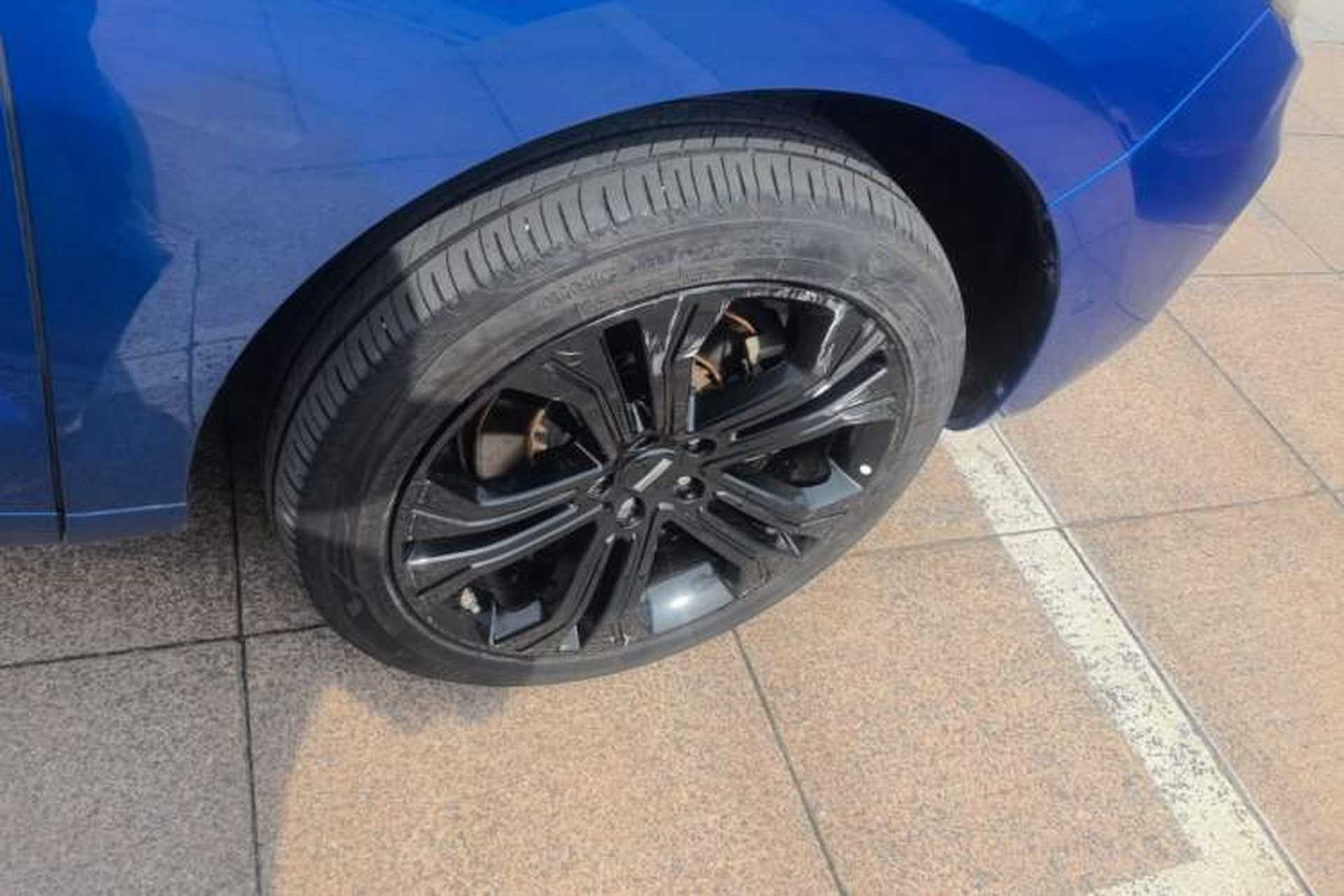 Used Wey VV5 2017 2.0T Flagship Edition Right Rear Wheel Hub
