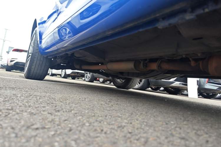 Used Wey VV5 2017 2.0T Ultra-Luxury Version Right Side Sill