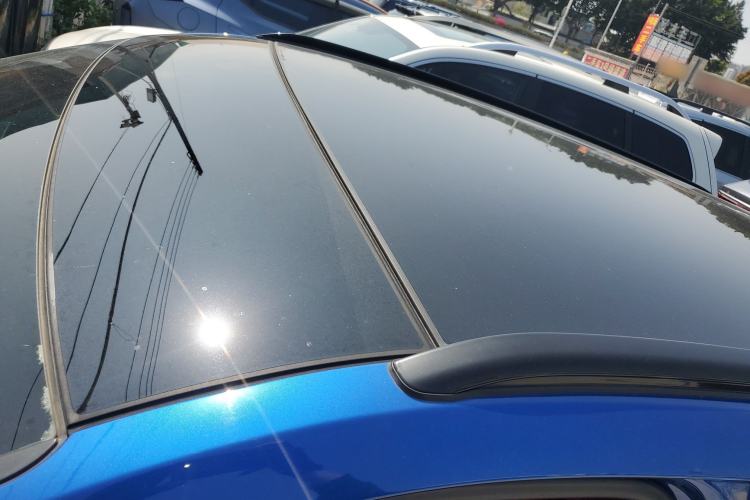 Used Wey VV5 2017 2.0T Ultra-Luxury Version Roof