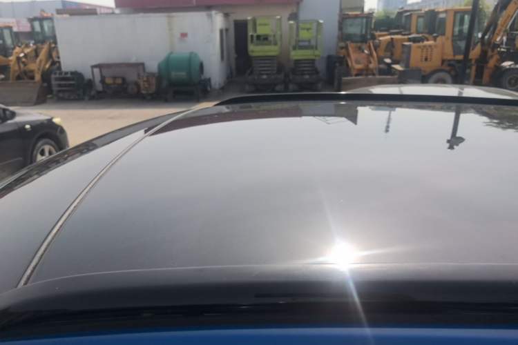 Used Wey VV5 2017 2.0T Flagship Edition Roof