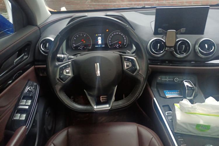 Used Wey VV5 2017 2.0T Ultra-Luxury Version Steering Wheel