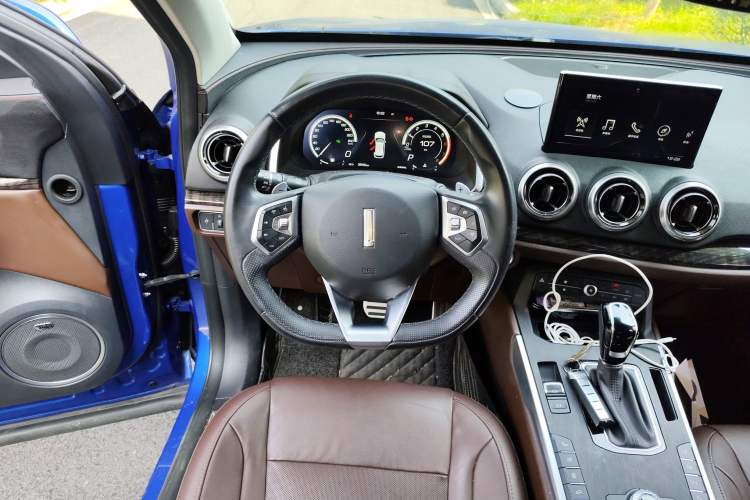 Used Wey VV5 2017 2.0T Ultra-Luxury Version Steering Wheel