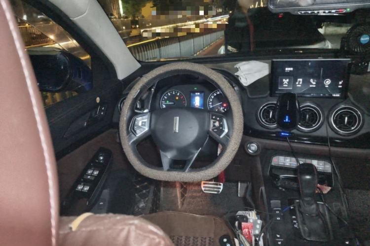 Used Wey VV5 2017 2.0T Ultra-Luxury Version Steering Wheel