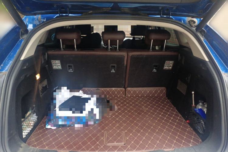Used Wey VV5 2017 2.0T Ultra-Luxury Version Trunk