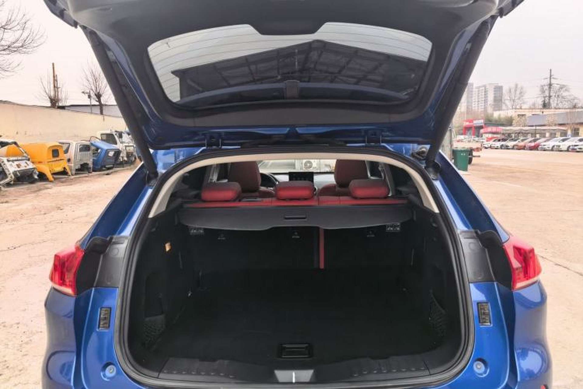 Used Wey VV5 2017 2.0T Ultra-Luxury Version Trunk