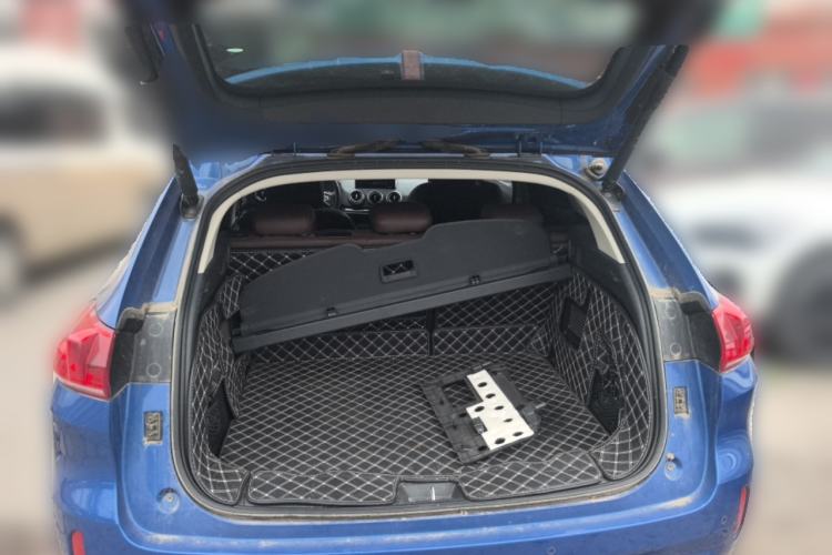 Used Wey VV5 2017 2.0T Ultra-Luxury Version Trunk