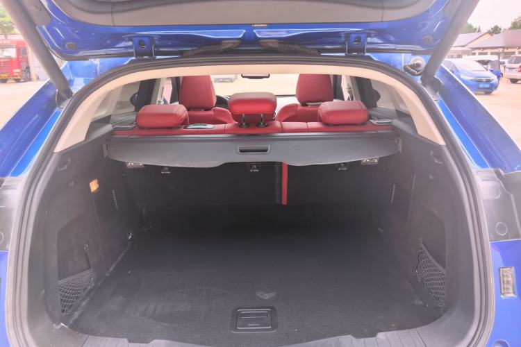 Used Wey VV5 2017 2.0T Ultra-Luxury Version Trunk