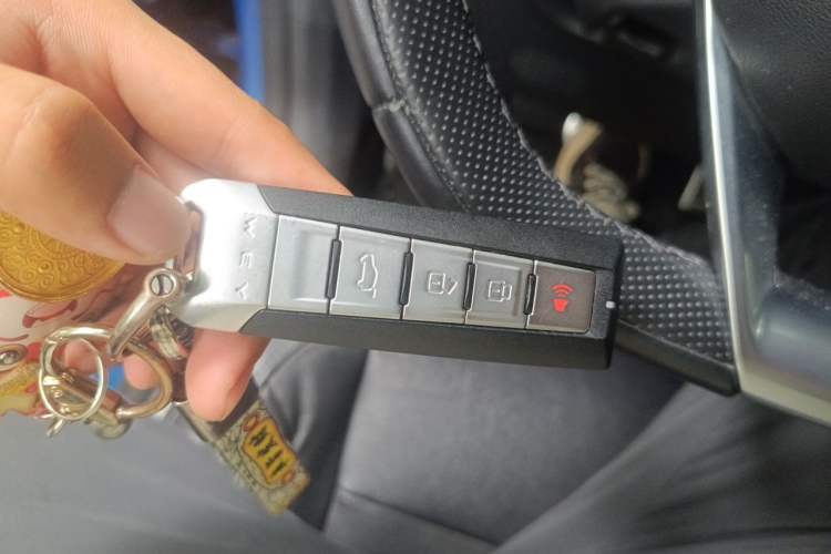 Used Wey VV5 2017 2.0T Flagship Edition Vehicle Key