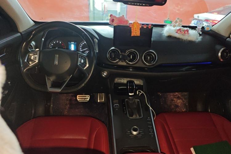 Used Wey VV5 2017 2.0T Ultra-Luxury Version Center Console