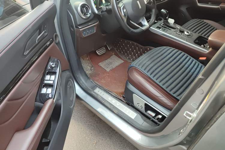 Used Wey VV5 2017 2.0T Ultra-Luxury Version Driver Seat