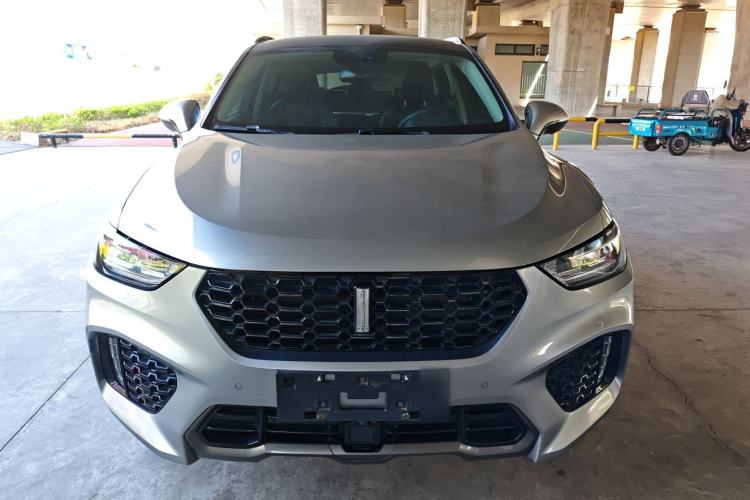 Used Wey VV5 2017 2.0T Ultra-Luxury Version Front