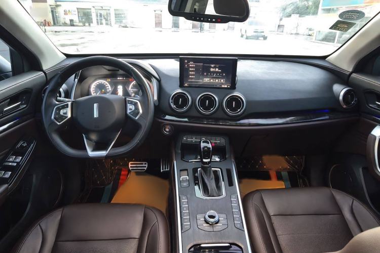 Used Wey VV5 2017 2.0T Flagship Edition Interior 3