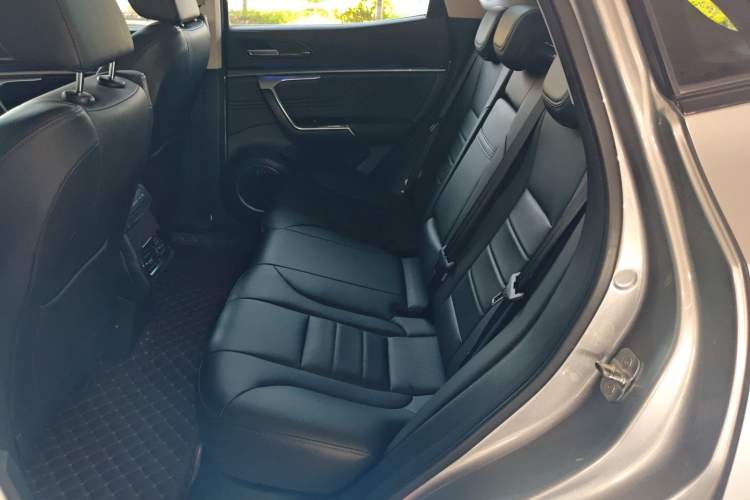 Used Wey VV5 2017 2.0T Ultra-Luxury Version Left Rear Seat