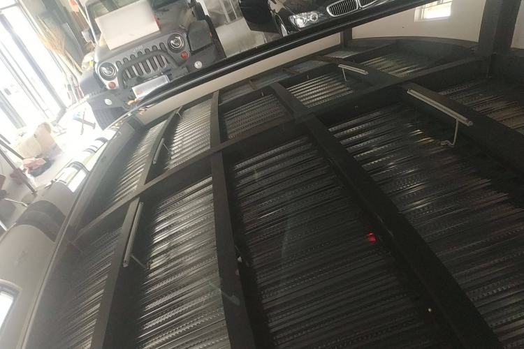 Used Wey VV5 2017 2.0T Flagship Edition Roof