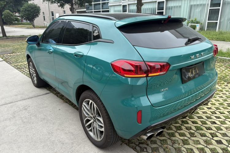 Used Wey VV5 2017 2.0T Ultra-Luxury Version Exterior 4