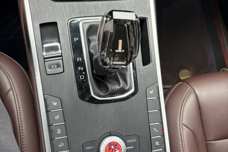 Used Wey VV5 2017 2.0T Ultra-Luxury Version Gear Lever