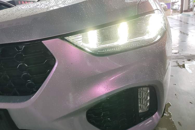 Used Wey VV5 2017 2.0T Flagship Edition Left Front Headlight